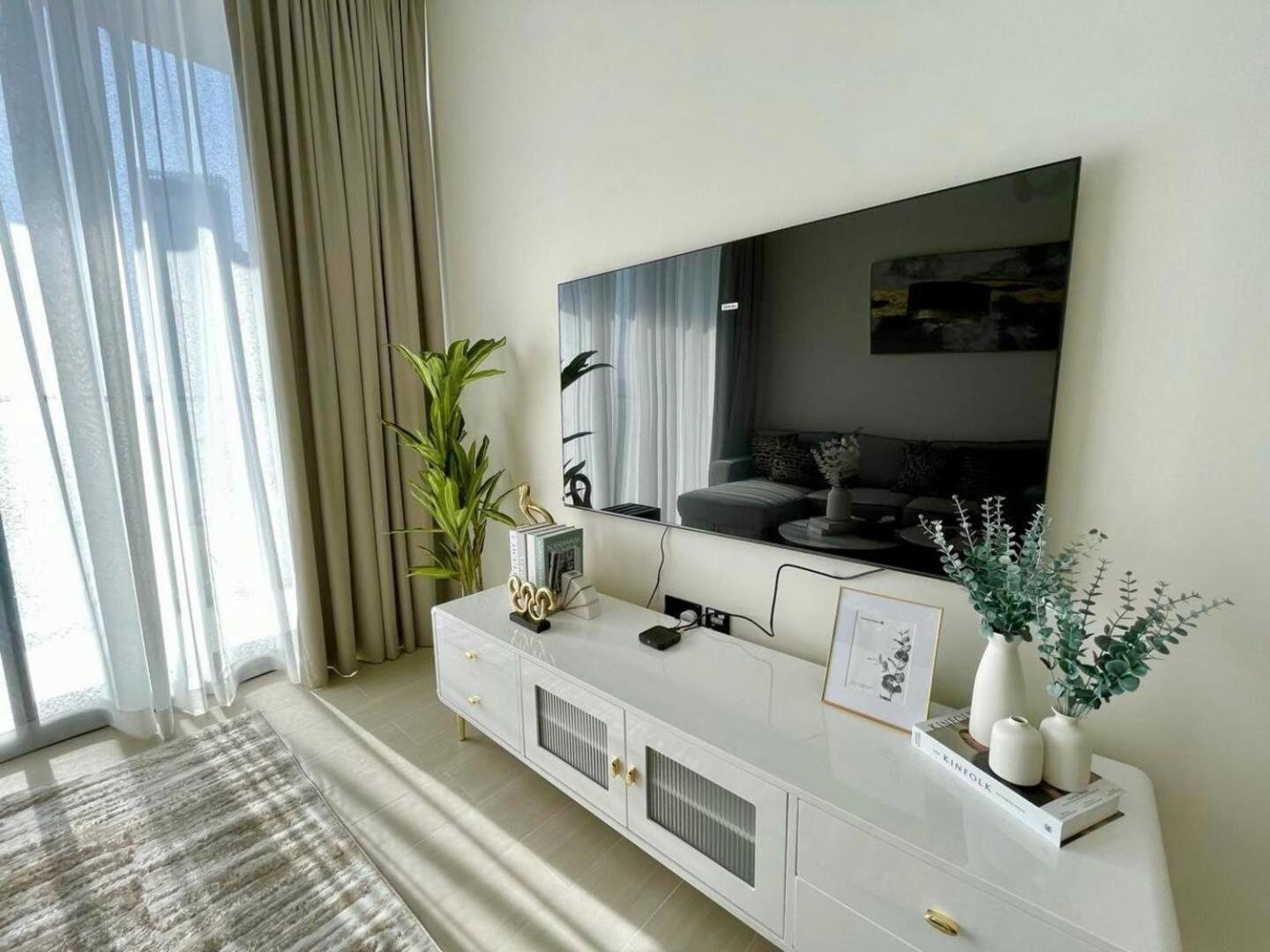 Smart 1br In Jvc With Premium Furniture